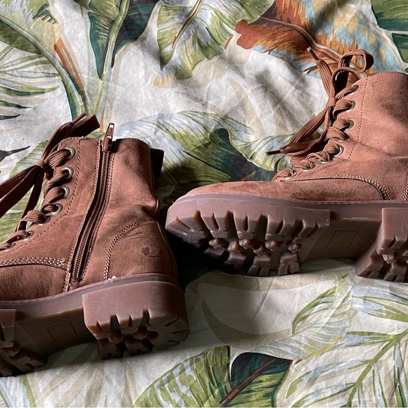 Rust color work boots - Picture 1 of 3